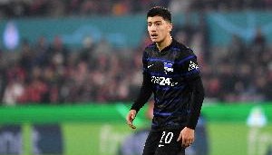 开云官网-罗马诺：勒沃库森已经签署马扎转会的所有文件，转会费1200万欧