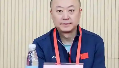 kaiyun-家中有事？马琳提前回国，行色匆匆，原因找到，王励勤支持|秦志戬|国乒|多哈球星挑战赛|肖战|王皓_新浪体育_新浪新闻