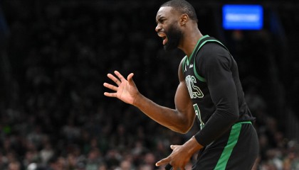 杰伦·布朗：我上一场不该被罚下 我觉得联盟也认同 并未对我罚款