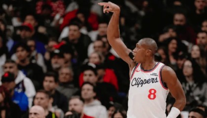 船记：伦纳德缺阵&amp;amp;阵容不整，今晚是快船赛季最精彩胜利之一