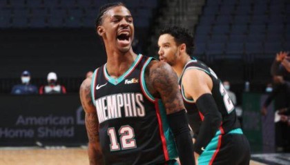 开云-休战18天火速回归 活力莫兰特助灰熊开启抢分之旅