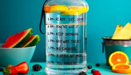 彻夜狂欢!掘金全队前往赌城拉斯维加斯酒吧蹦迪