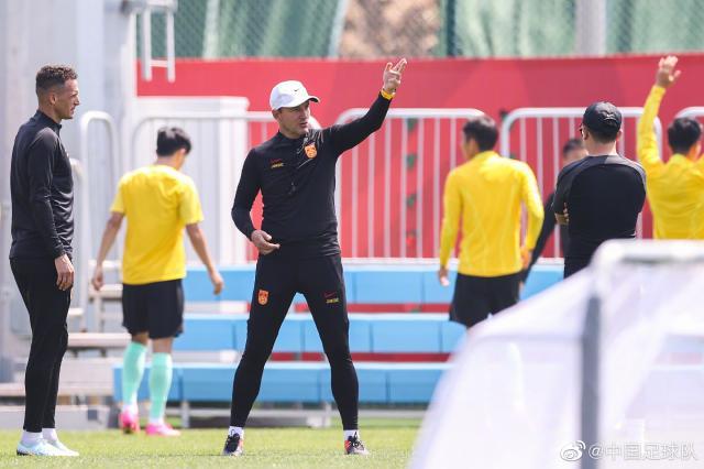 1687092647091036495.jpg 00244AjRly1hf2e9cnvxdj61kw11xavo02.jpg